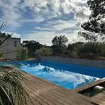 Studio Au Calme Avec Piscine